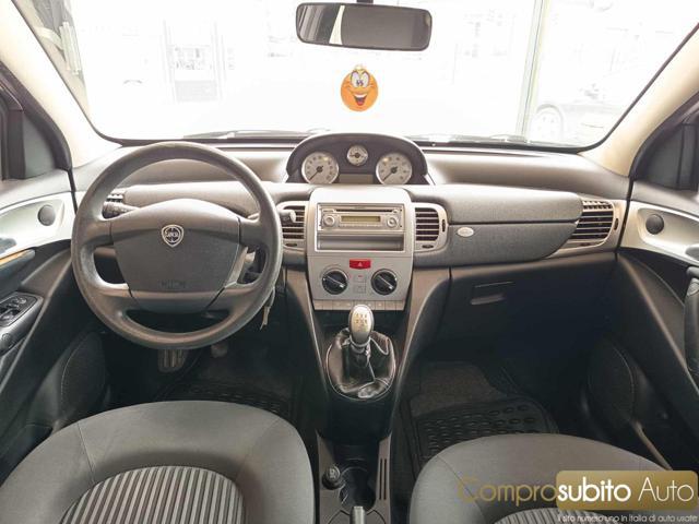 LANCIA Ypsilon 1.2 Oro