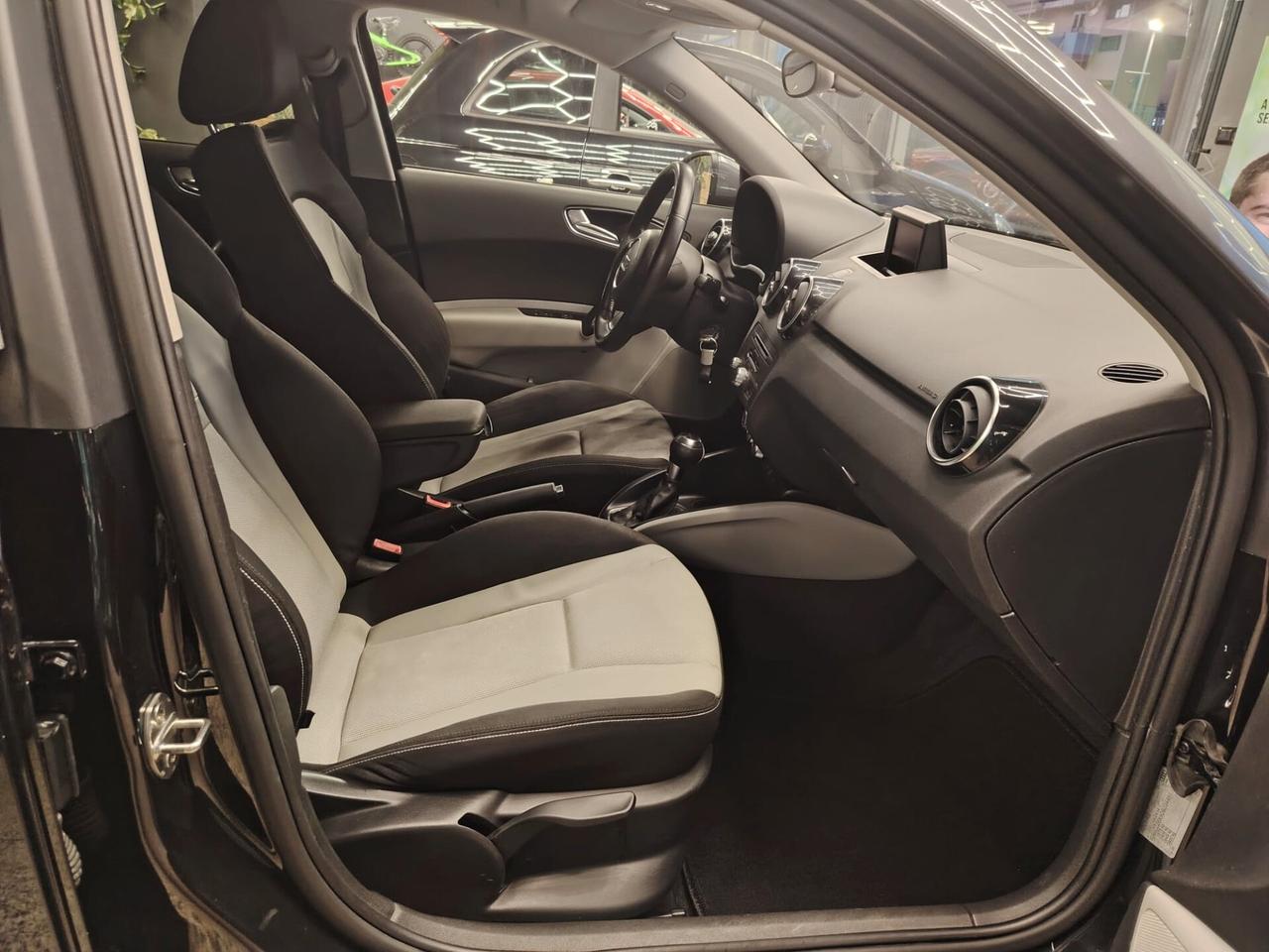 Audi A1 SPB 1.6 TDI S tronic Attraction