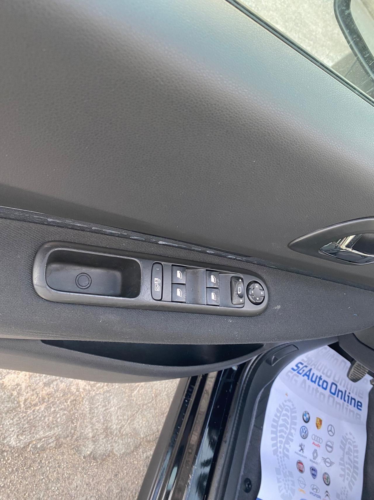 Peugeot 3008 1.6 HDi 115CV Active