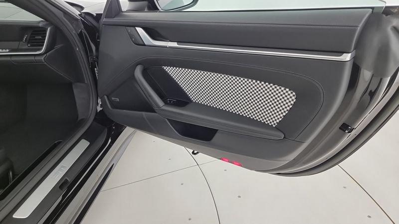 Porsche 911 Carrera 4S Cabriolet