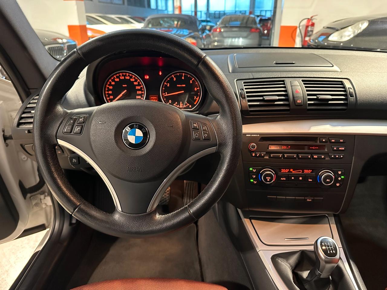 Bmw 120 i Coupè - M sport INTERNO INDIVIDUAL