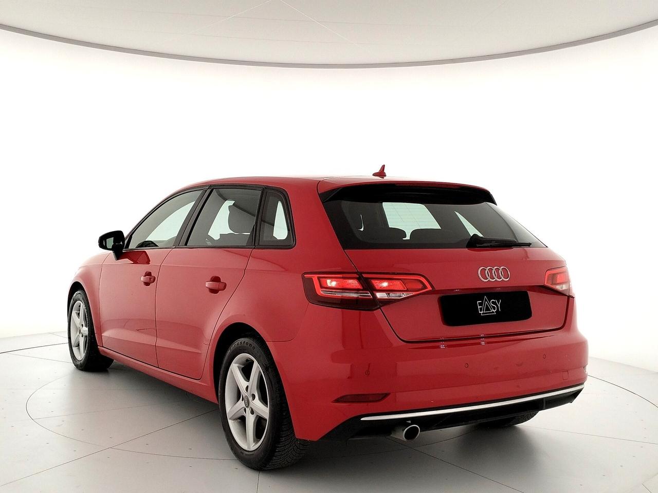 Audi A3 SPB 1.6 TDI S-Tronic - NEOPATENTATI