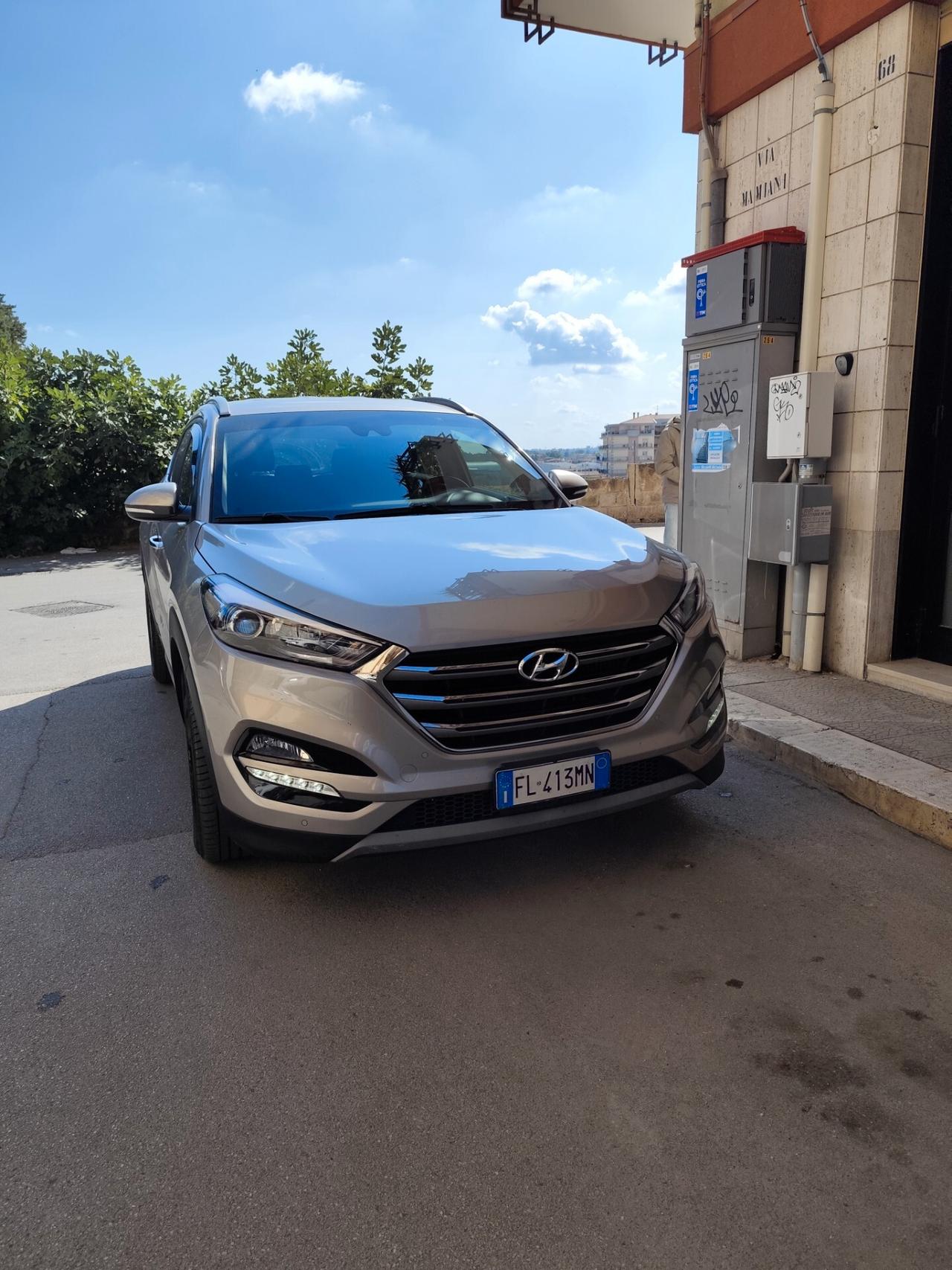 Hyundai Tucson 1.7 XPossible Automatica Full Full