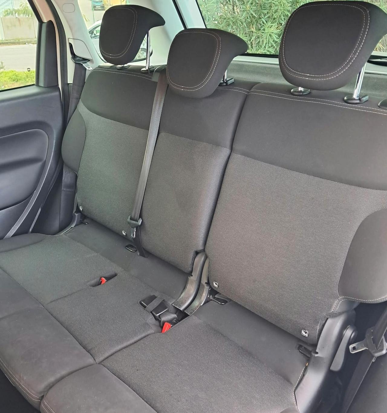 Fiat 500L 1.6 Multijet 120 CV Mirror City Cross