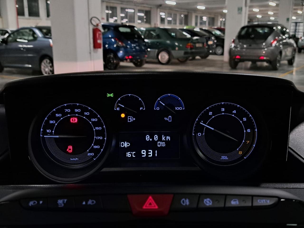 Lancia Ypsilon 1.0 FireFly Hybrid Platino MY'24 Km. 0 (GT621KA)