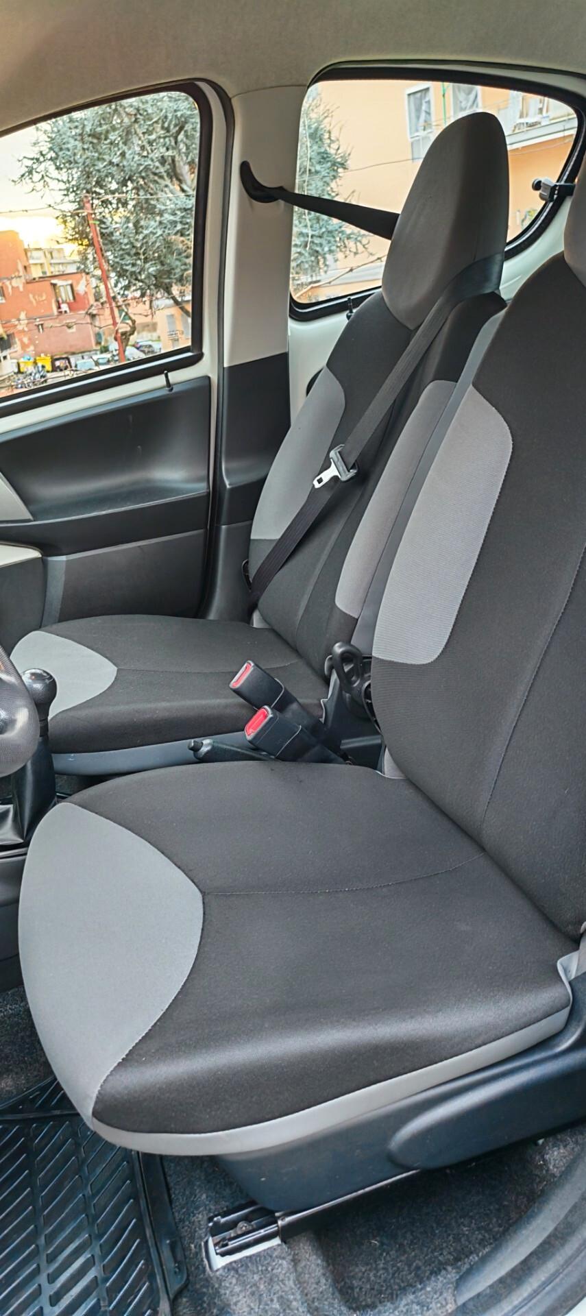 2013!!! ULTIMO MODELLO PEUGEOT 107 NUOVISSIMA