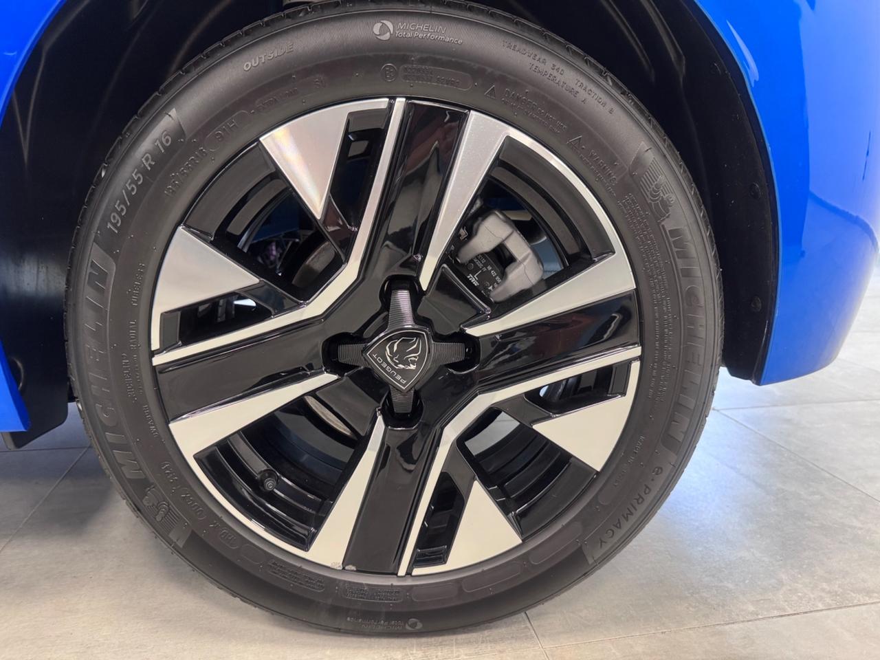 Peugeot 208 PureTech 100 Stop&Start 5 porte Allure