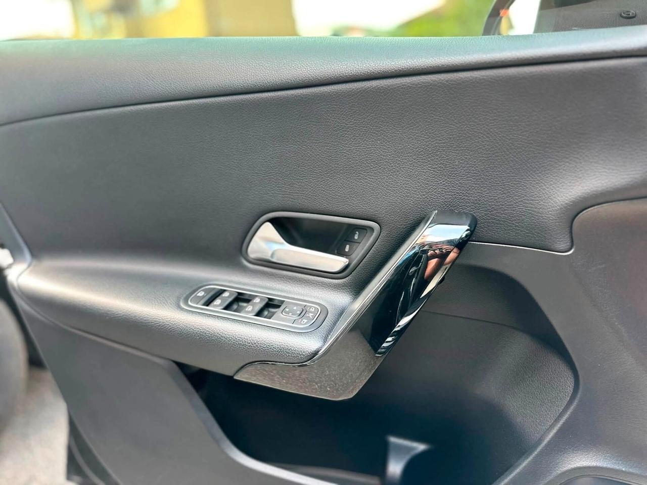 Mercedes-benz A 180 d Premium neopatentati