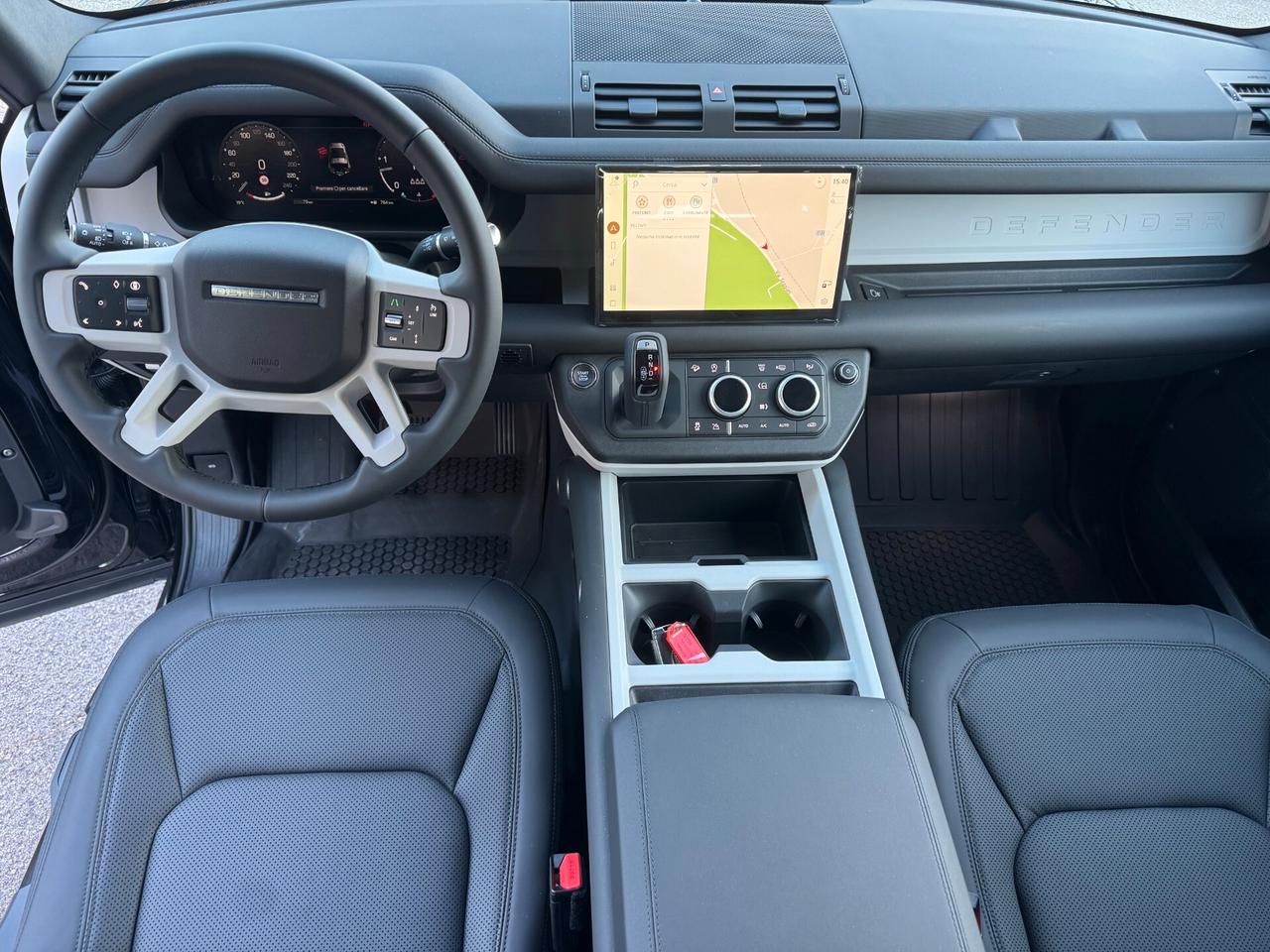 Land Rover Defender 90 3.0D I6 200 CV AWD Auto X-Dynamic SE