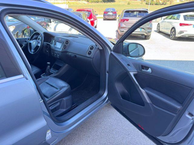 VOLKSWAGEN Tiguan 2.0 16V TDI DPF tiptronic Sport & Style 4x4