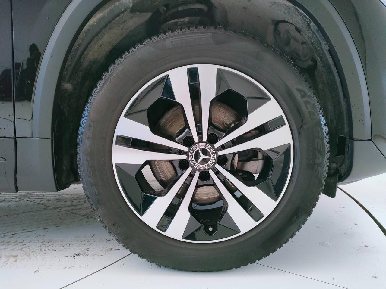 Mercedes-Benz GLA-H247 2020 - GLA 200 d Sport Plus auto