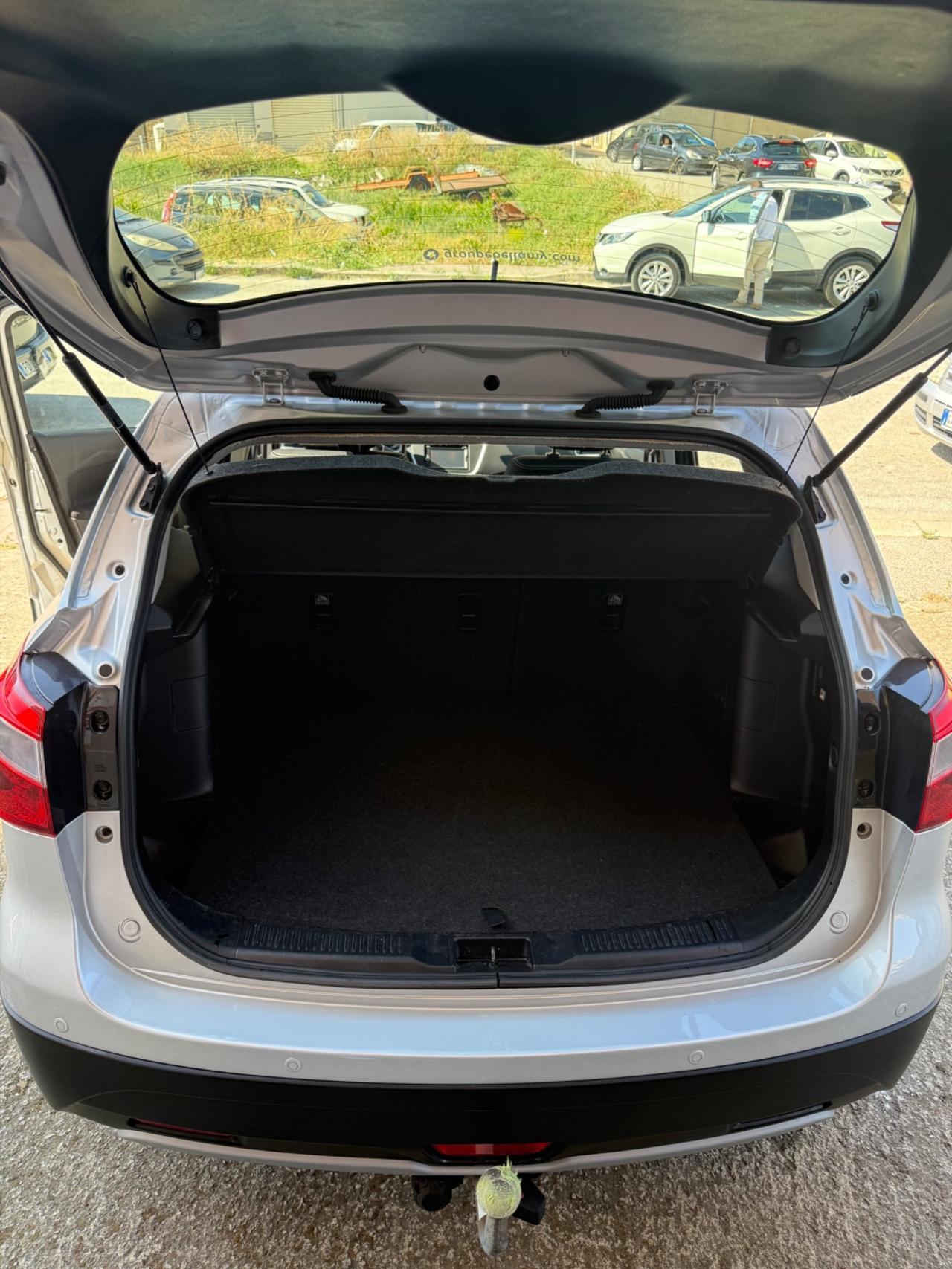 Suzuki S-Cross 1.6 DDiS 4WD All Grip Top