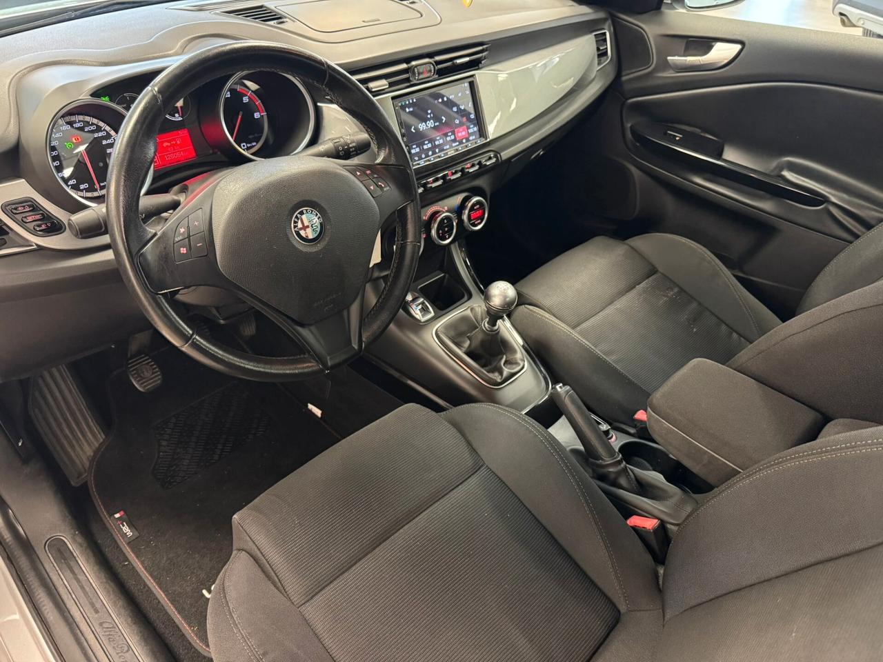 Alfa Romeo Giulietta 2.0 JTDm-2 170 CV Distinctive