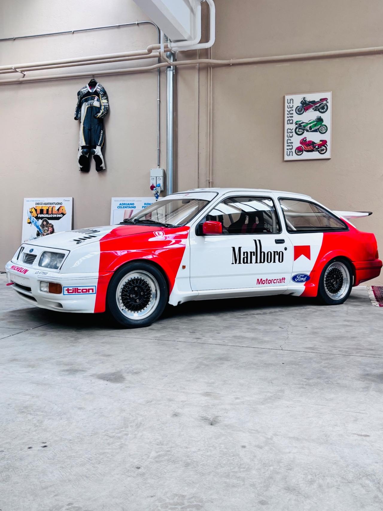 Ford Sierra RS Cosworth 3 porte Coda di Balena