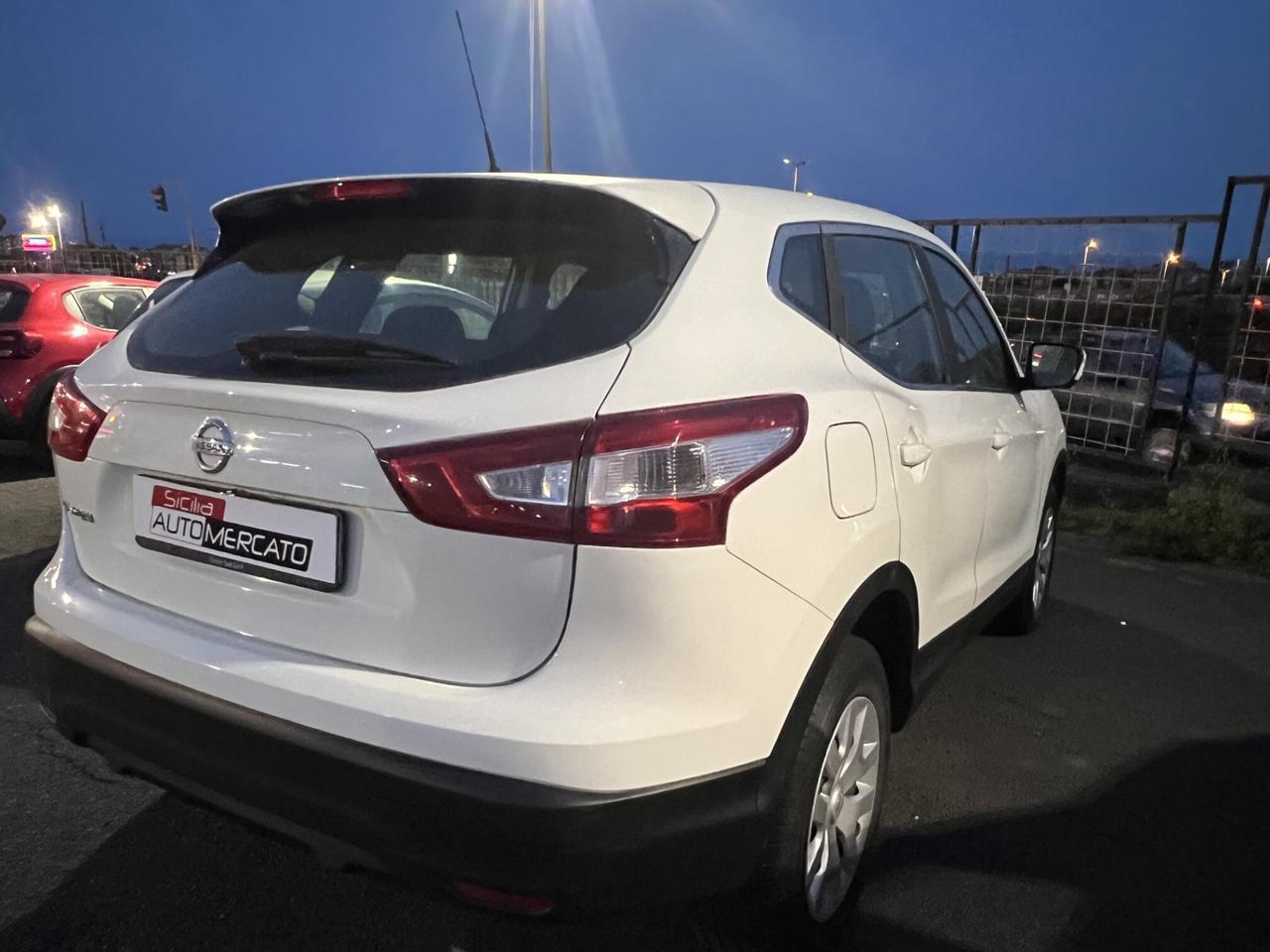 NISSAN QASHQAI anno 2014