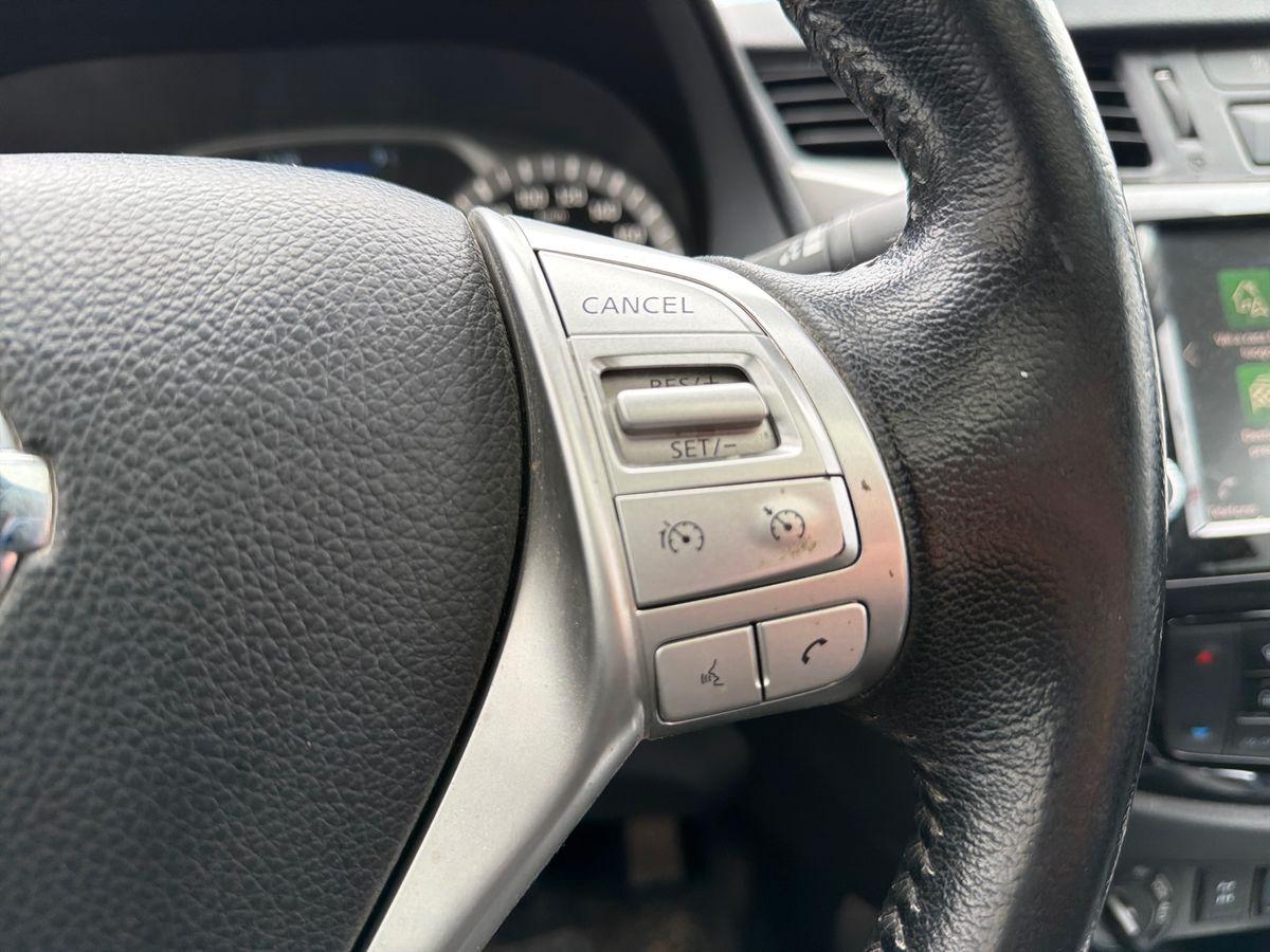 NISSAN Navara 2.3 dci d.cab Tekna 4wd 190cv auto my19