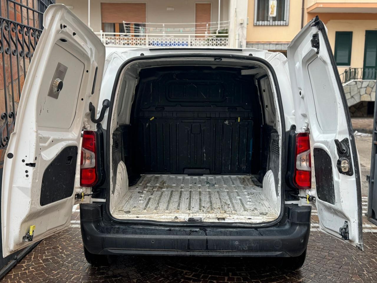 Peugeot Partner BlueHDi 100 Furgone Premium IVA DEDUCIBILE