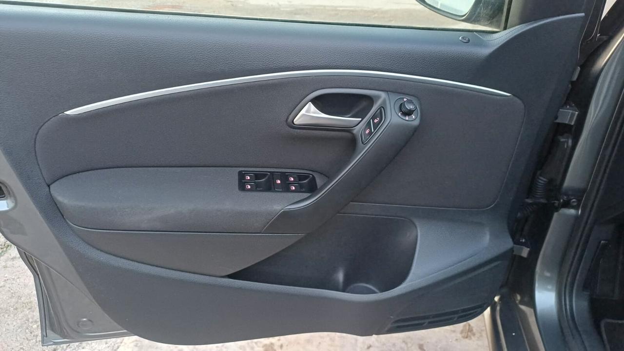 Volkswagen Polo 1.0 MPI 75 CV 2017 SOLO 80MILA KM 5p. Comfortline BlueMotion Technology