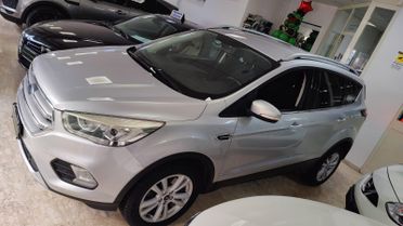 Ford Kuga 1.5 TDCI 120CV 2WD Powershift Business
