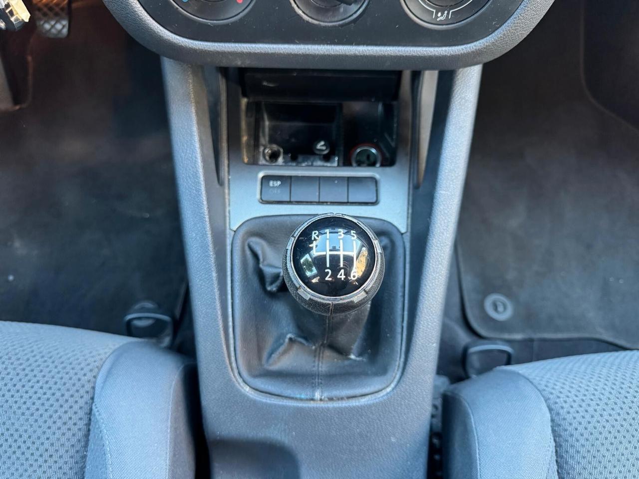 VW GOLF 1.6 16V FSI 5p. NEOPATENTATI