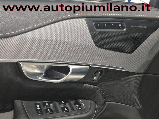 VOLVO XC90 B5 (d) AWD Geartronic 7 posti R-design