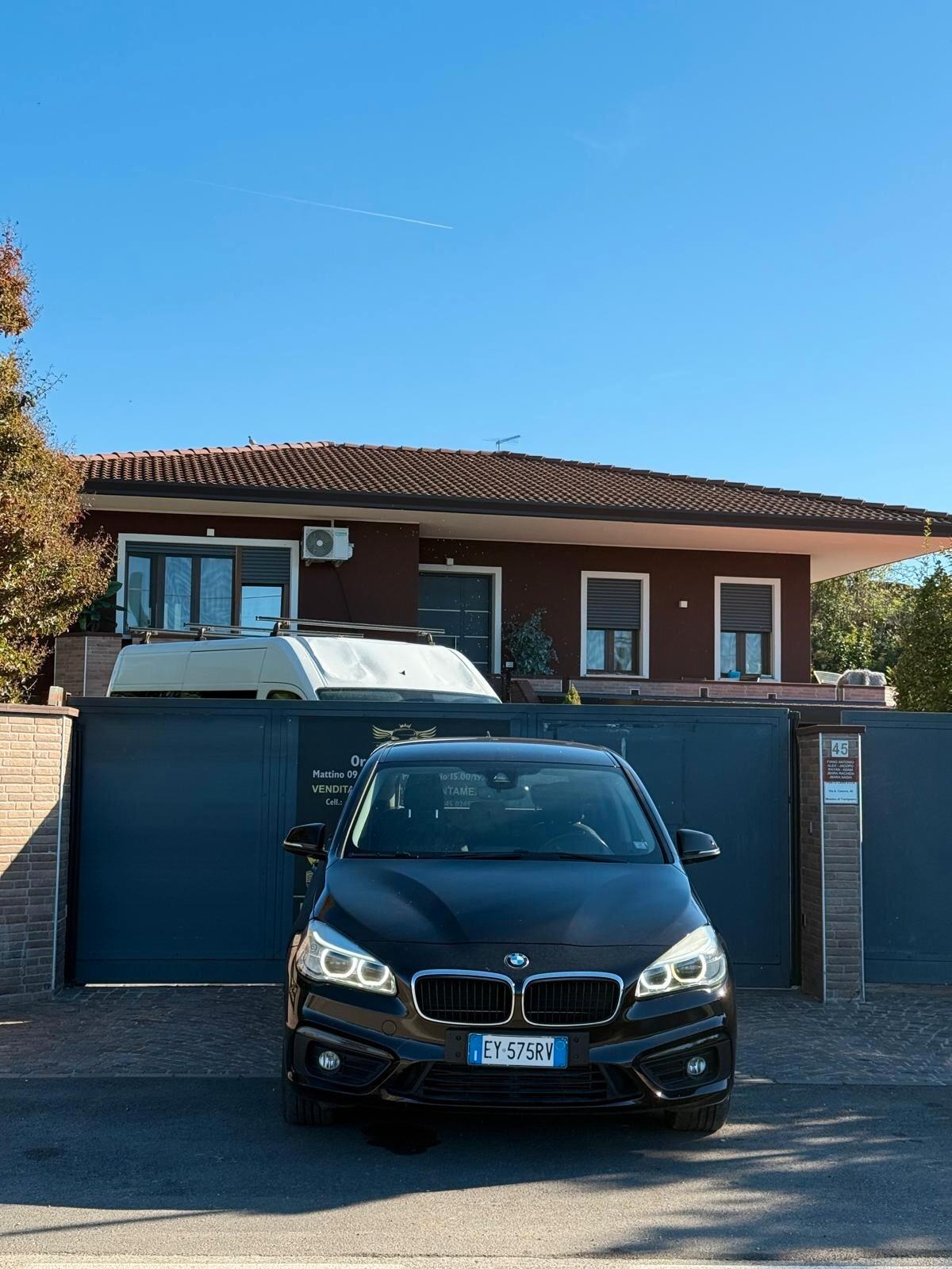 Bmw 218 Active Tourer Luxury auto