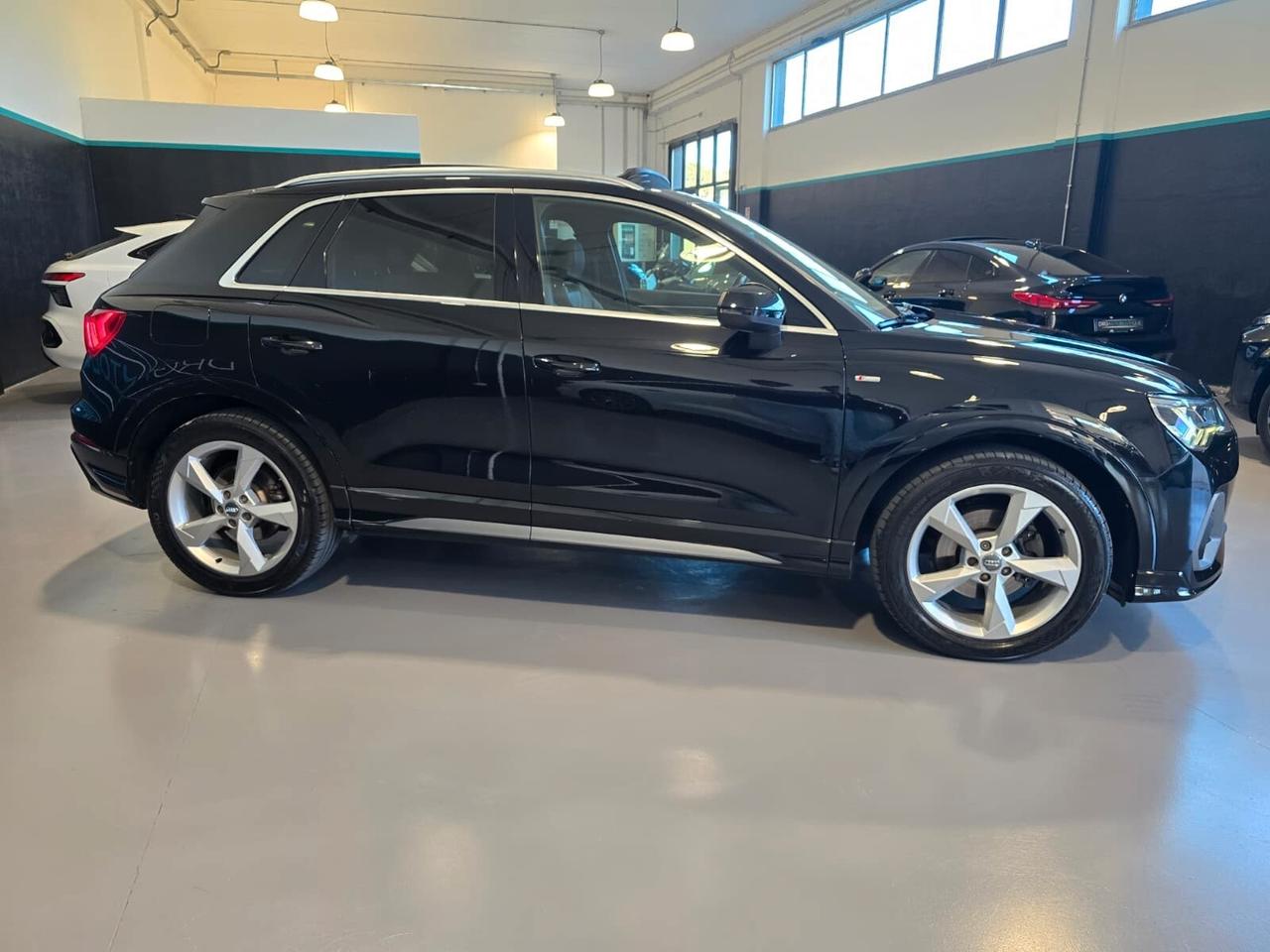 Audi Q3 2.0 TDI 150 CV S tronic S line TETTO/B&O/ASS. SPORT