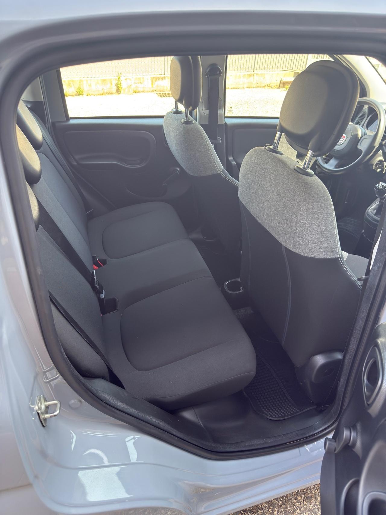 Fiat Panda 1.0 FireFly S&S Hybrid Easy IVA ESPOSTA