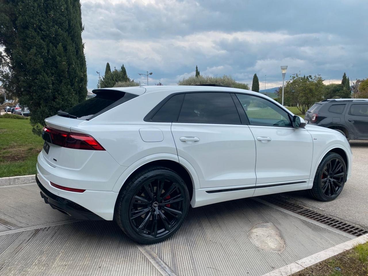 Audi Q8 SUV 50 TDI 286 CV Quattro tiptronic S line edition