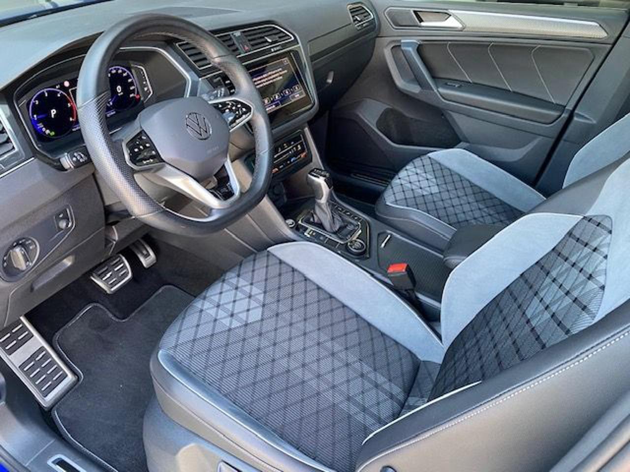 Volkswagen Tiguan 2.0 TDI 200 CV DSG Tetto 4MOTION R-Line