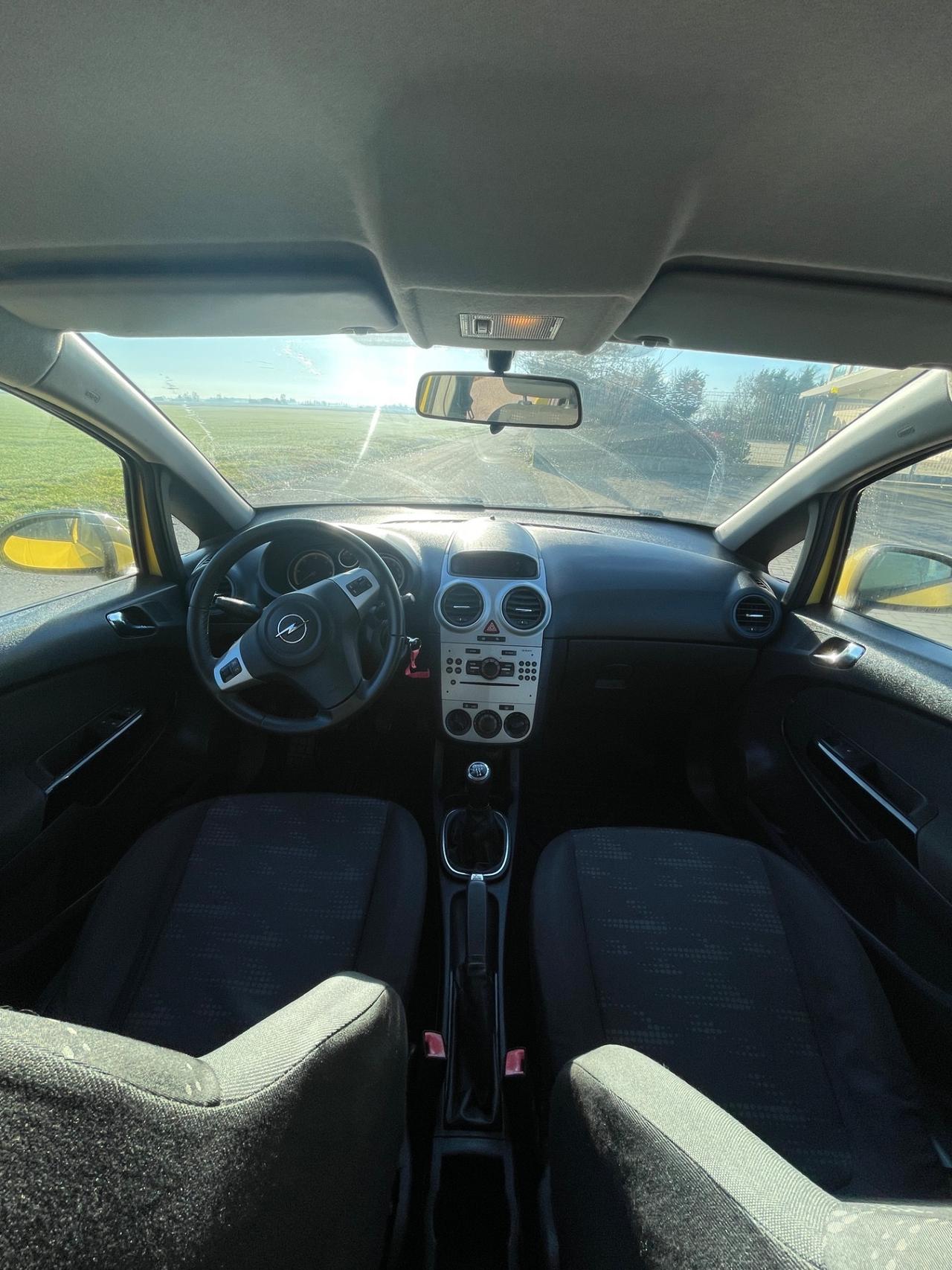 Opel Corsa 1.3 CDTI COSMO