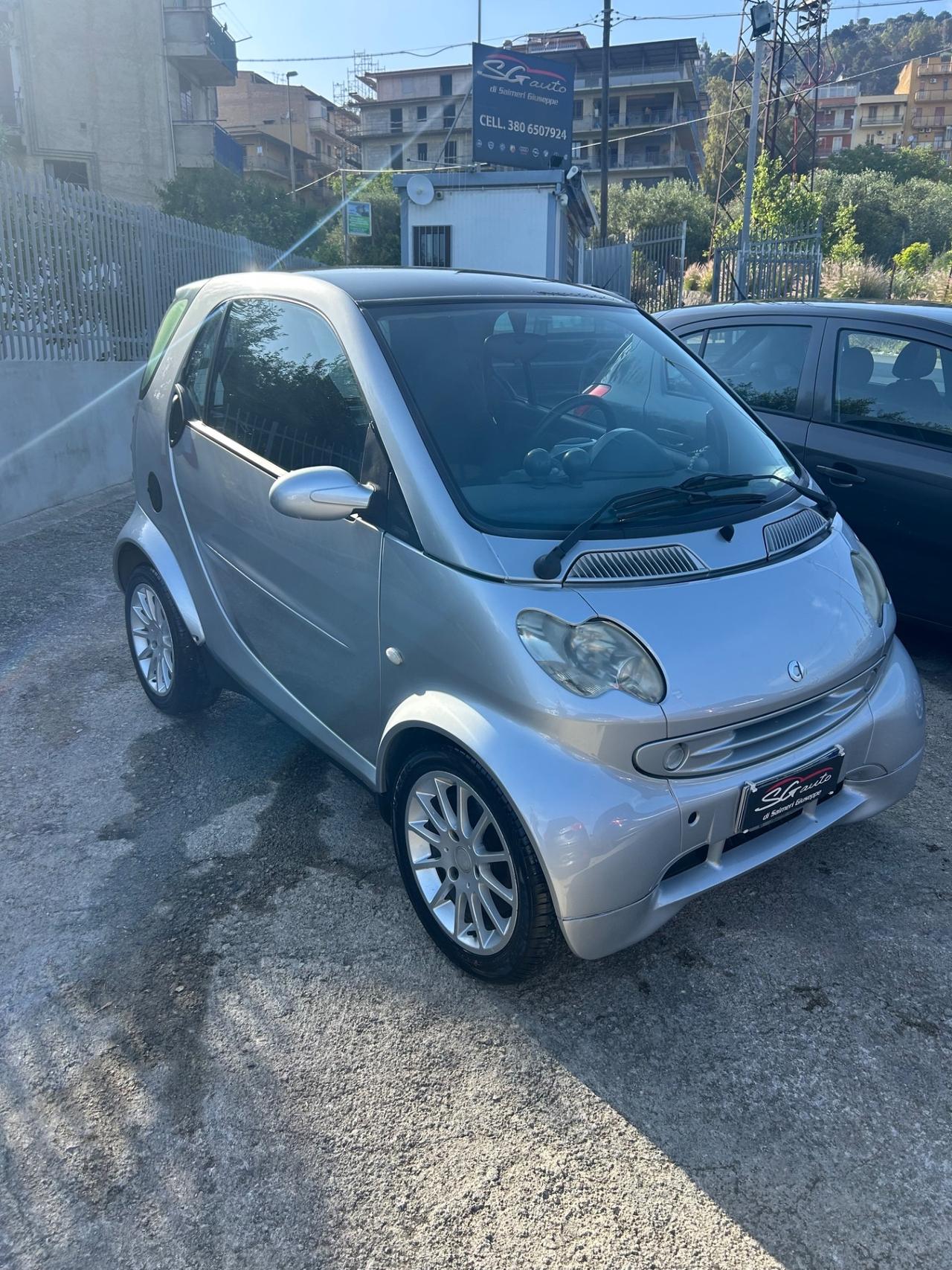 Smart ForTwo 700 coupé passion (45 kW)