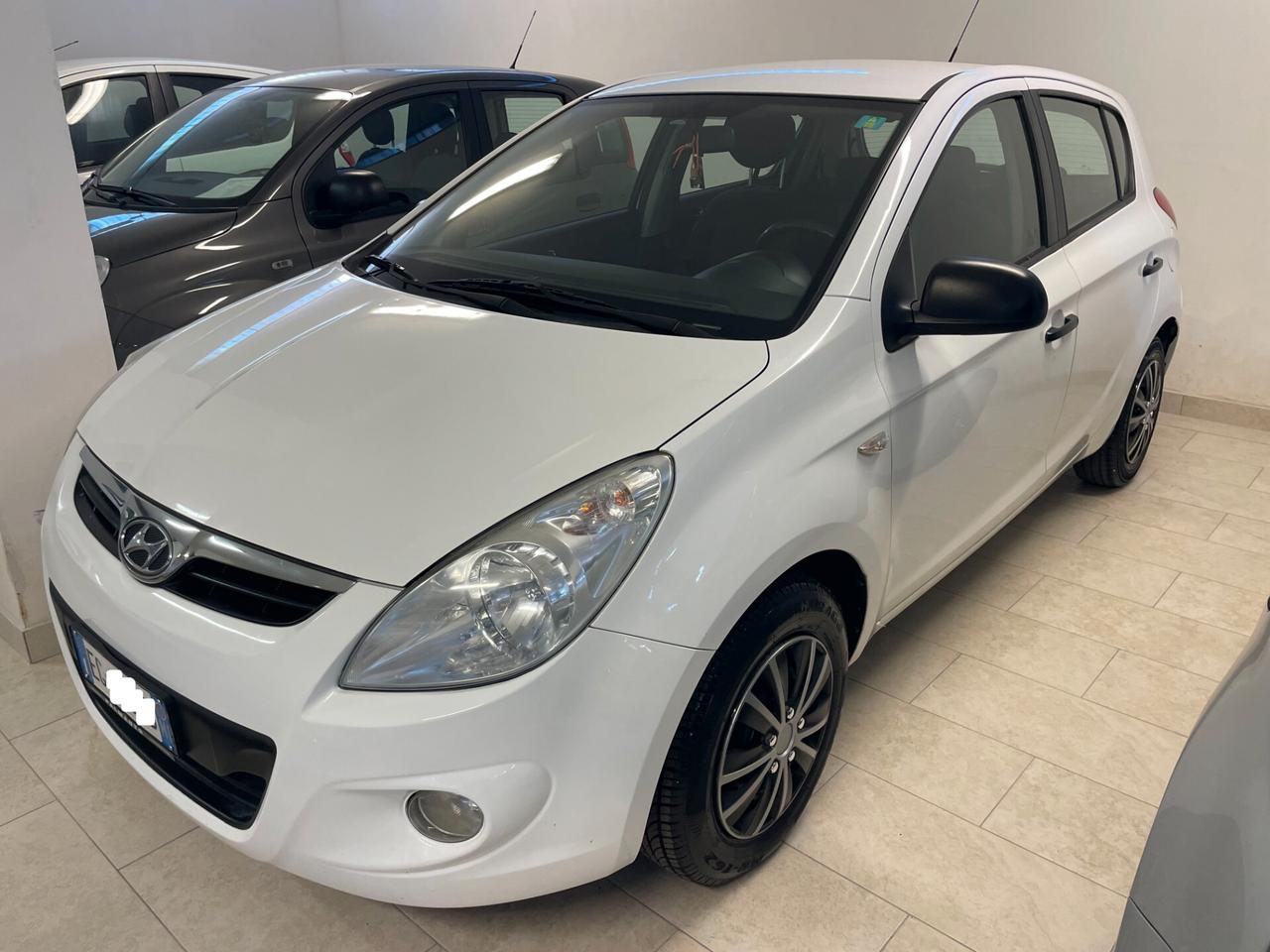 Hyundai i20 1.2 Comfort Full Catena nuova+tagliando