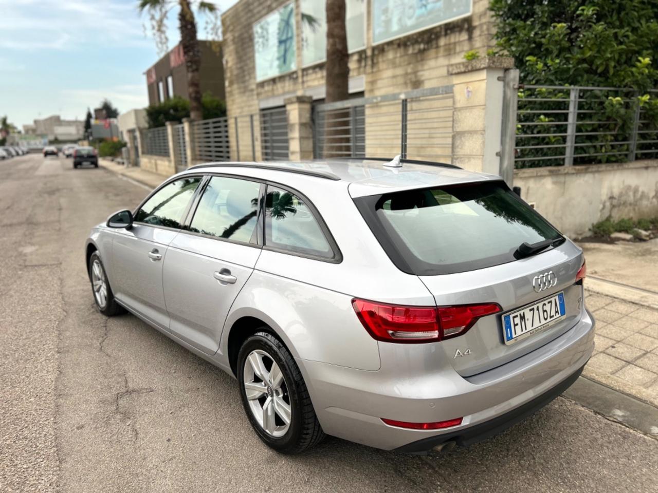 Audi A4 Avant 2.0 TDI 150 CV ultra Business Sport