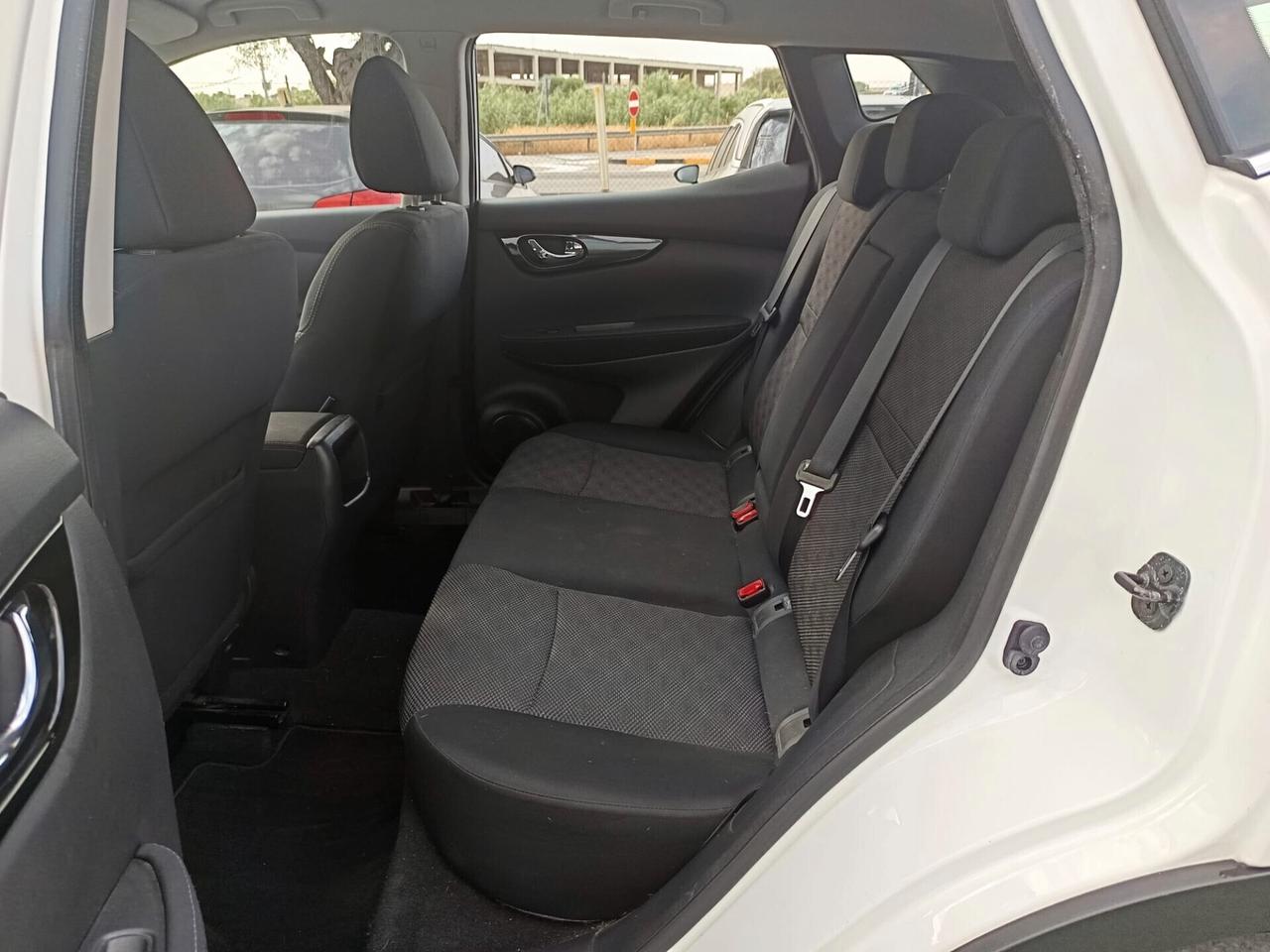 Nissan Qashqai 2015 - 1.5 dCi LB AUTOMOBILI