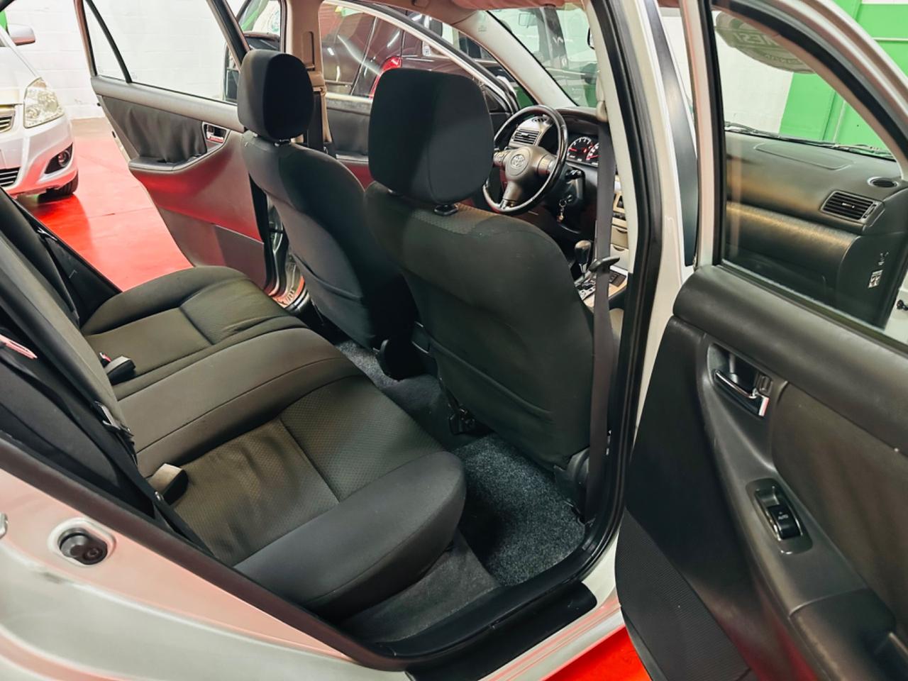 Toyota Corolla 1.4 D-4D Cambio Automatico