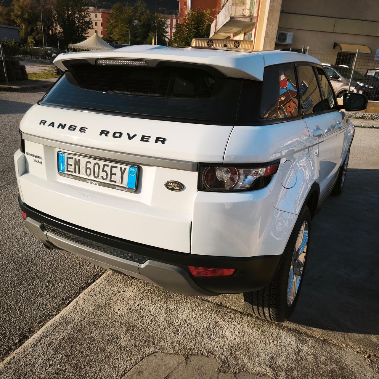 Land Rover Range Evoque 2.2 TD4 5p. Prestige
