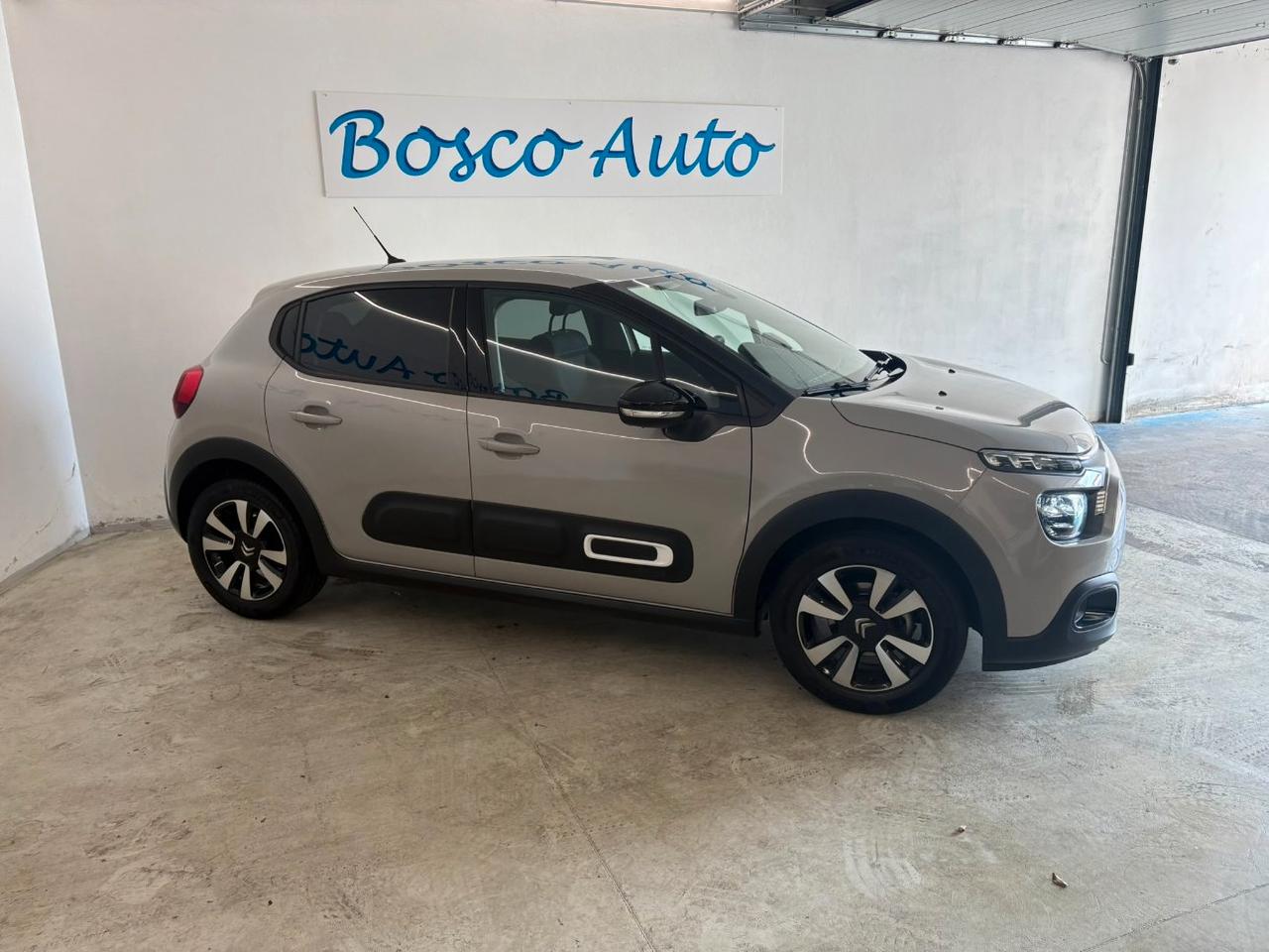 Citroen C3 1.2 puretech Shine Pack s&s 83cv