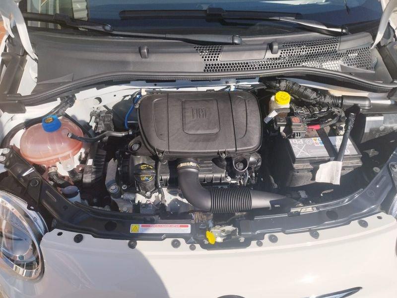 FIAT 500C 1.0 Hybrid Dolcevita