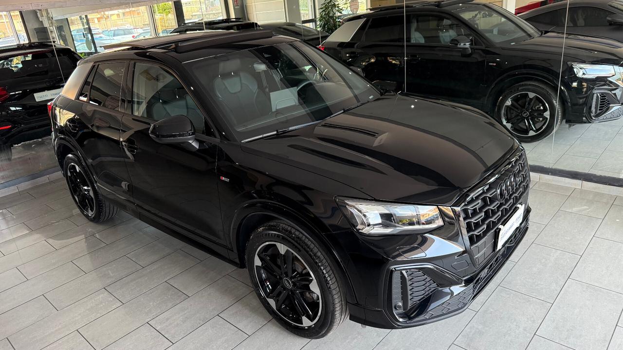 Audi Q2 35 TDI S tronic Identity Black TETTO