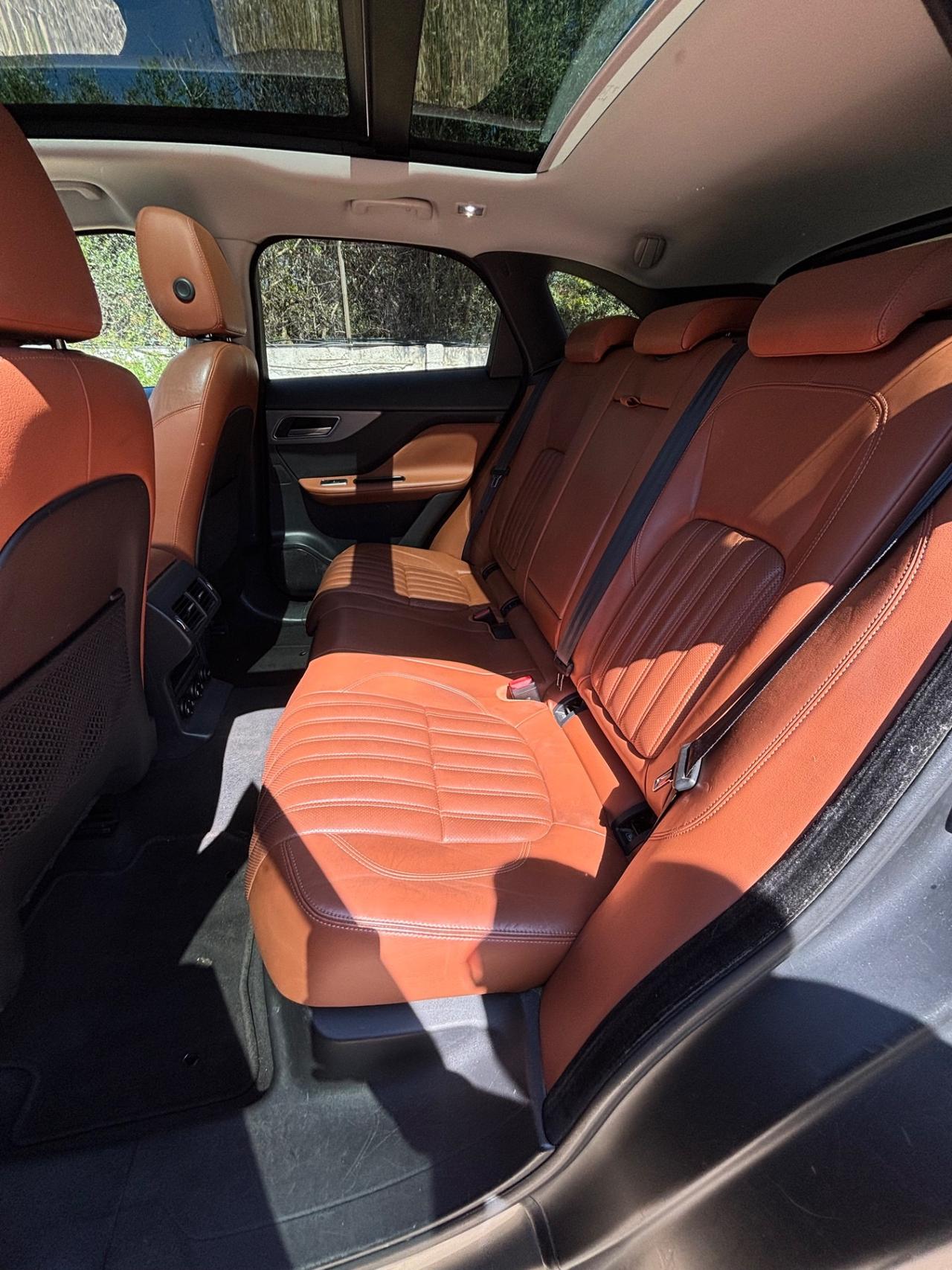 Jaguar F-Pace 2.0 D 240 CV AWD aut. Prestige