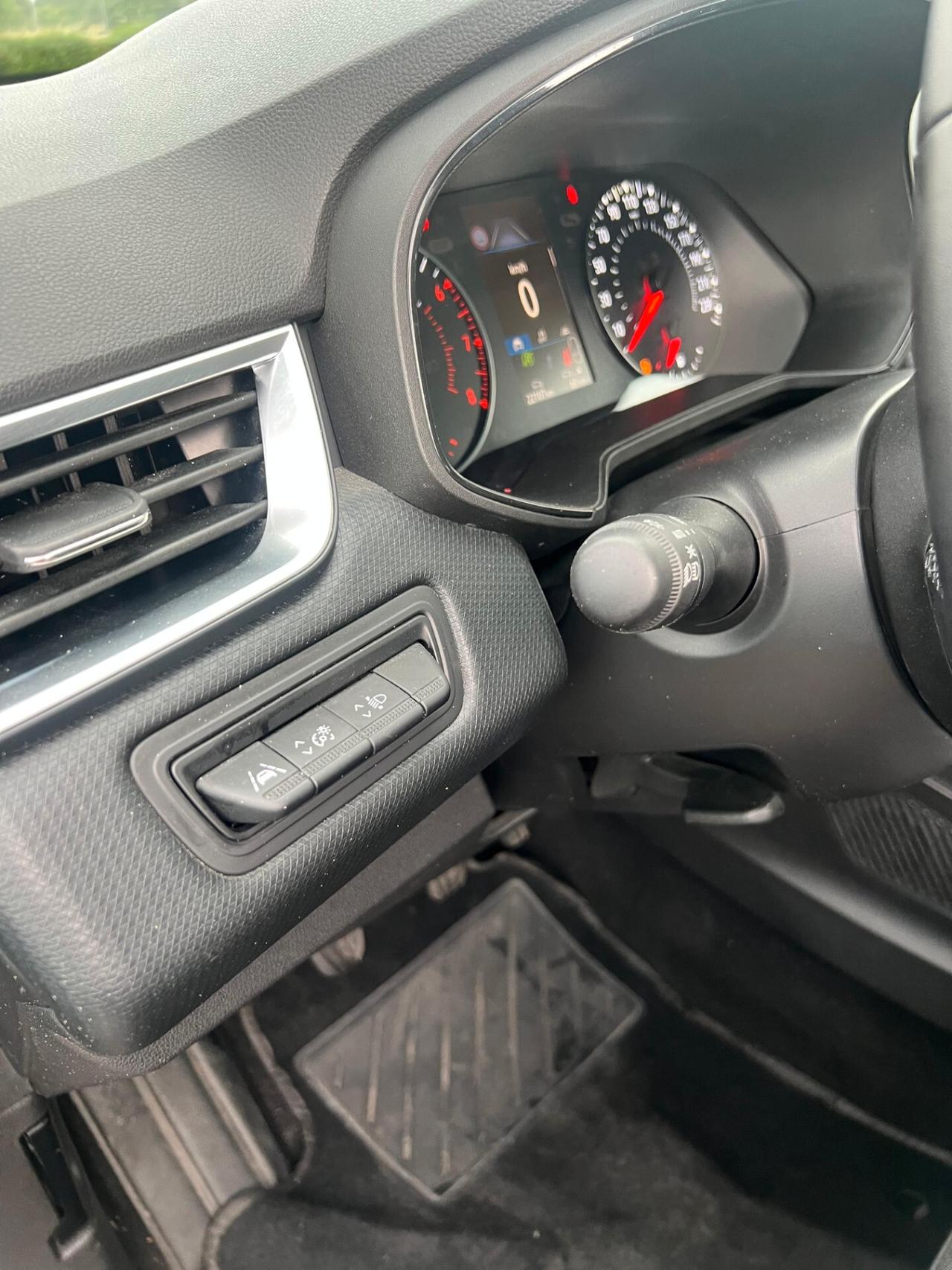 Renault Clio 65 CV 2024 NEOPATENTI IVA ESPOSTA