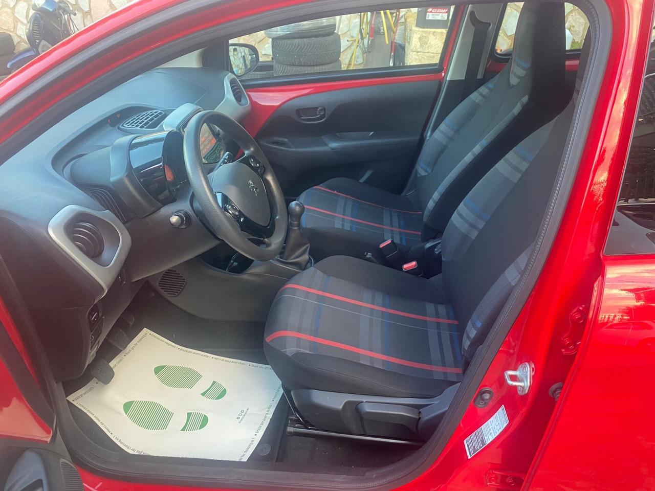 Peugeot 108 2014 1.2 82 CV 5 porte Active