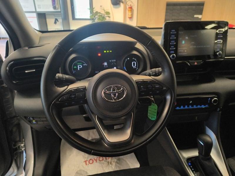 Toyota Yaris Hybrid Trend MY22