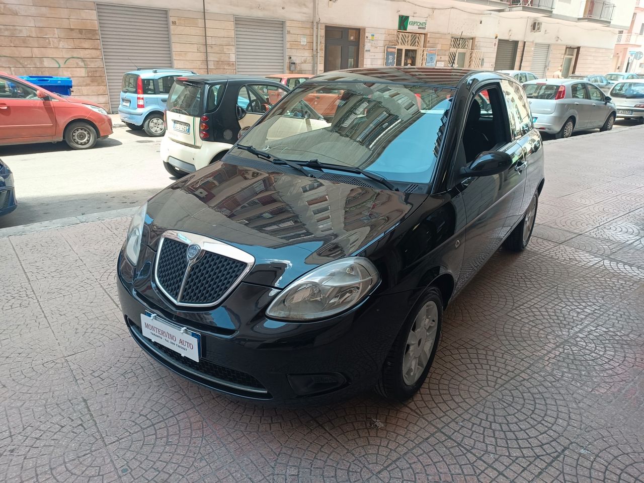 YPSILON 1.2 -NEOPATENTATI-SOLO135000KM-Euro 4690