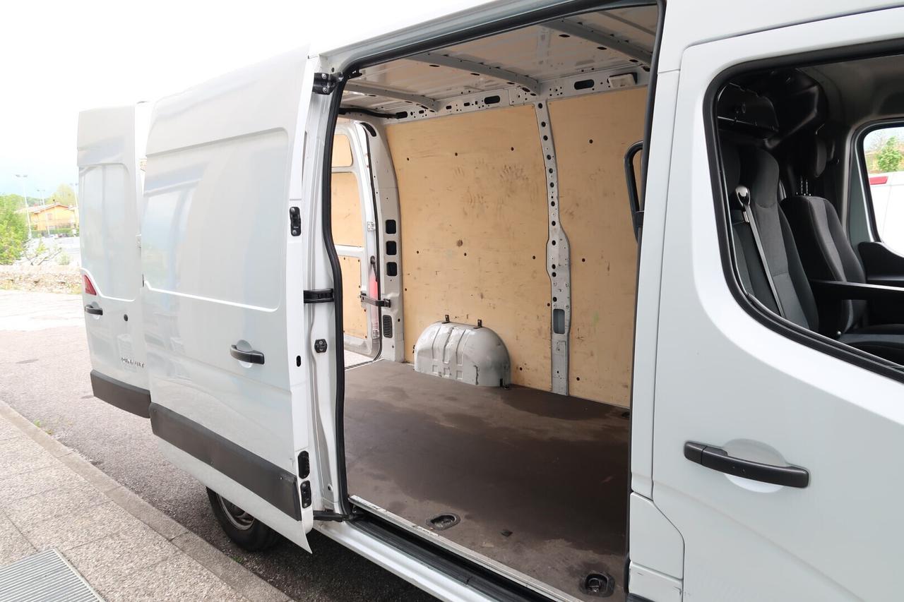 Renault Master 2.3 dCi TA L2 H2 VAN