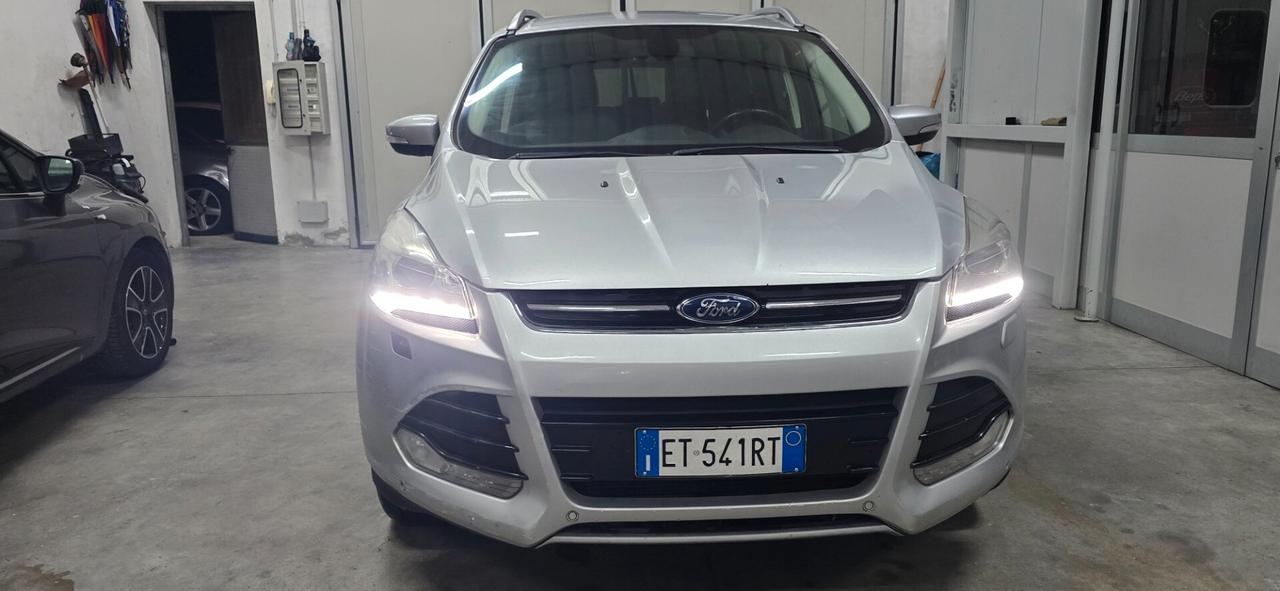 Ford Kuga 2.0 TDCI 140 CV 4WD Business