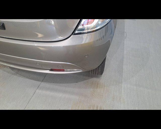 LANCIA Ypsilon 1.0 hybrid Gold Plus