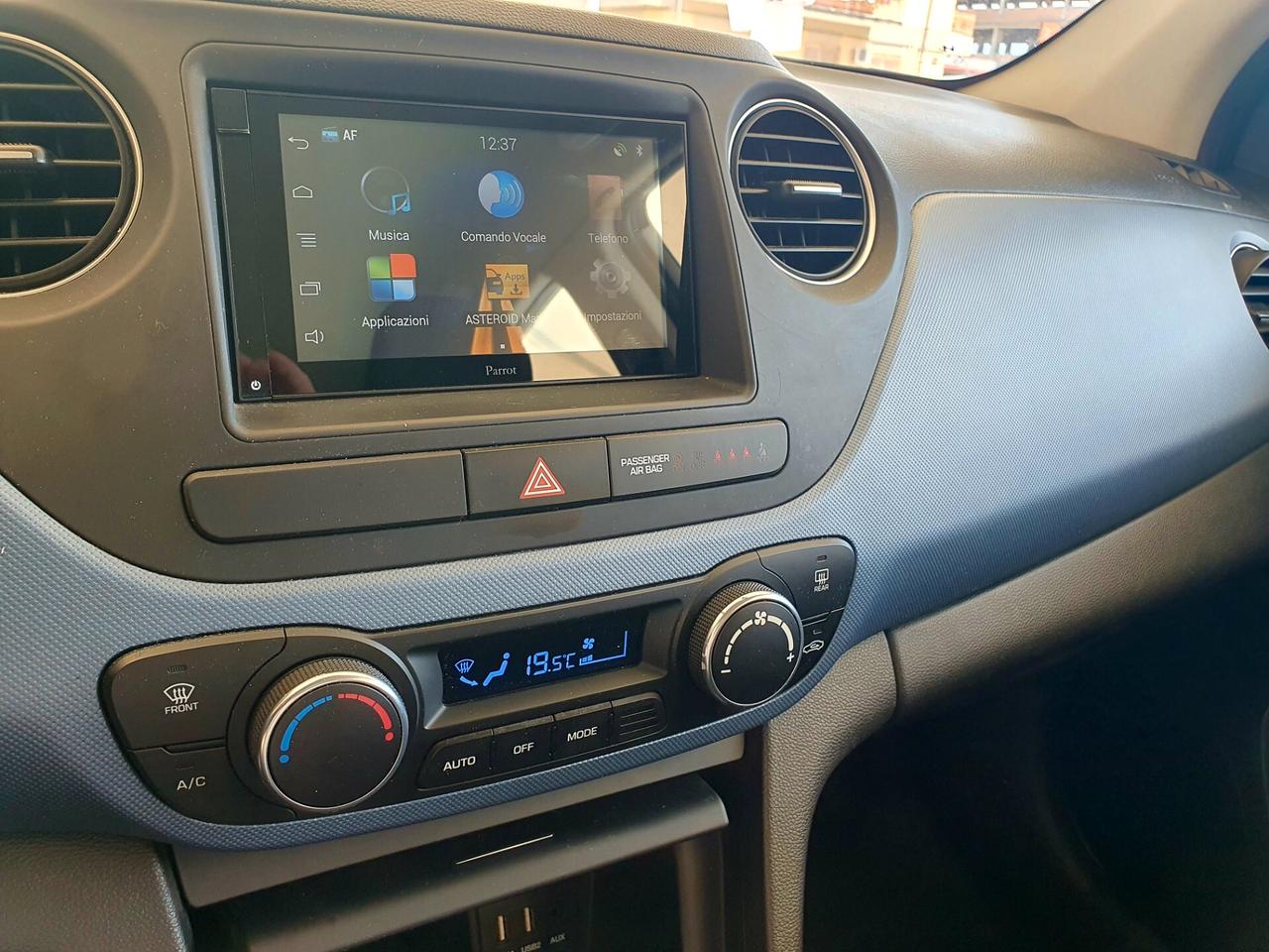 Hyundai i10 1.0 BENZ. - 2015 - KM. 101.000