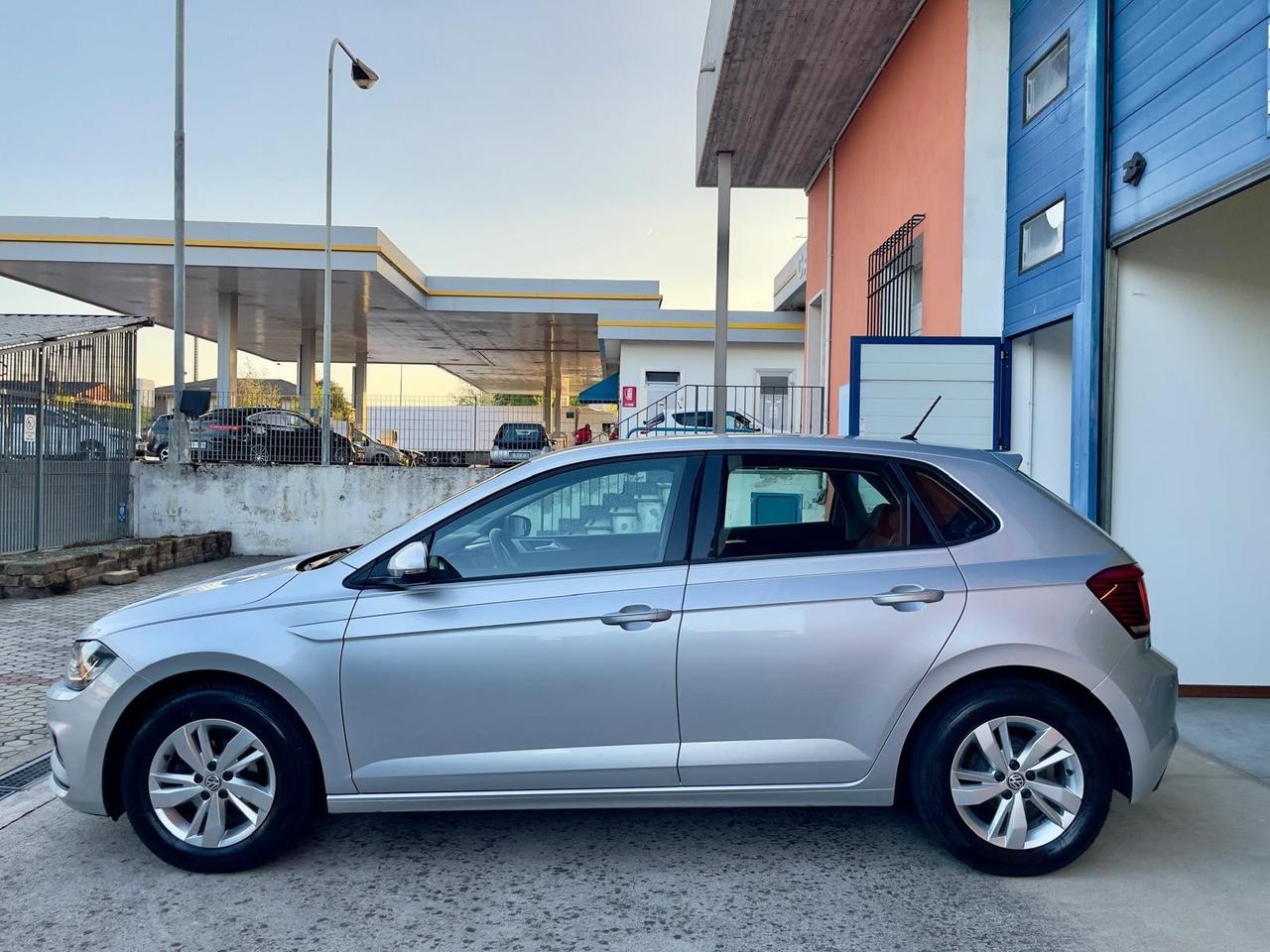 Volkswagen Polo 1.0 Comfortline